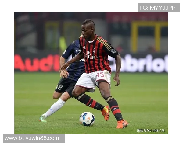 乔治表现平平仅得12分6板2助1断球队需更多支持 乔治表现平平仅得12分6板2助1断球队需更多支持