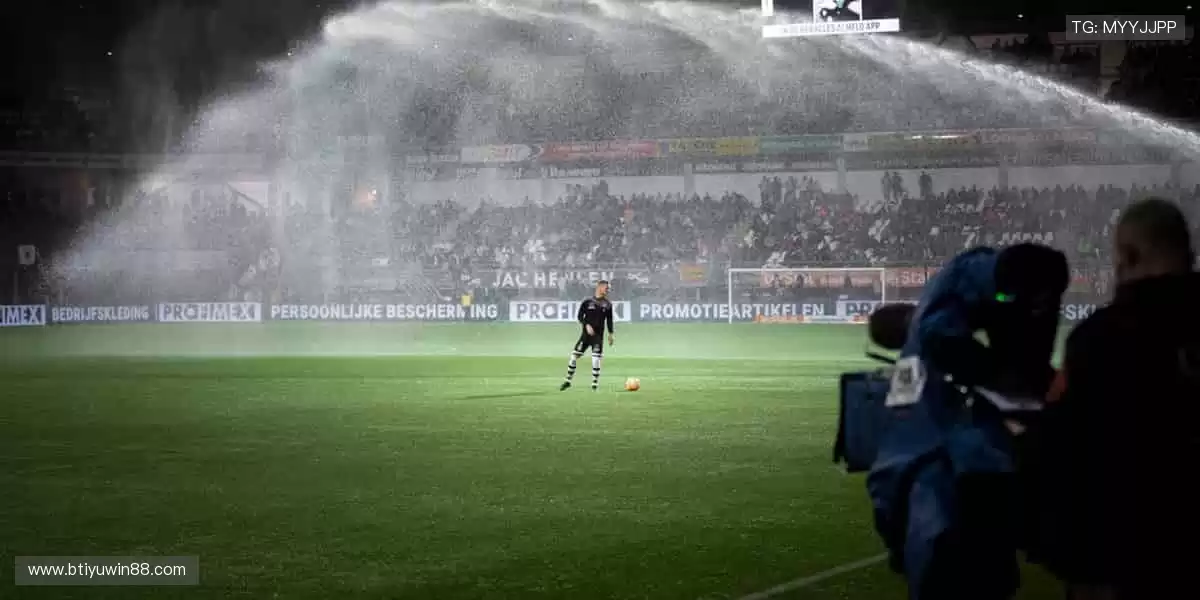 📱随时随地，想看就看！🎥多机位切换，沉浸式体验！